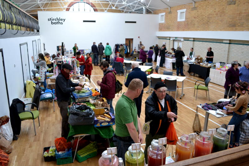 2016_stirchley_market_march_from_stage_800