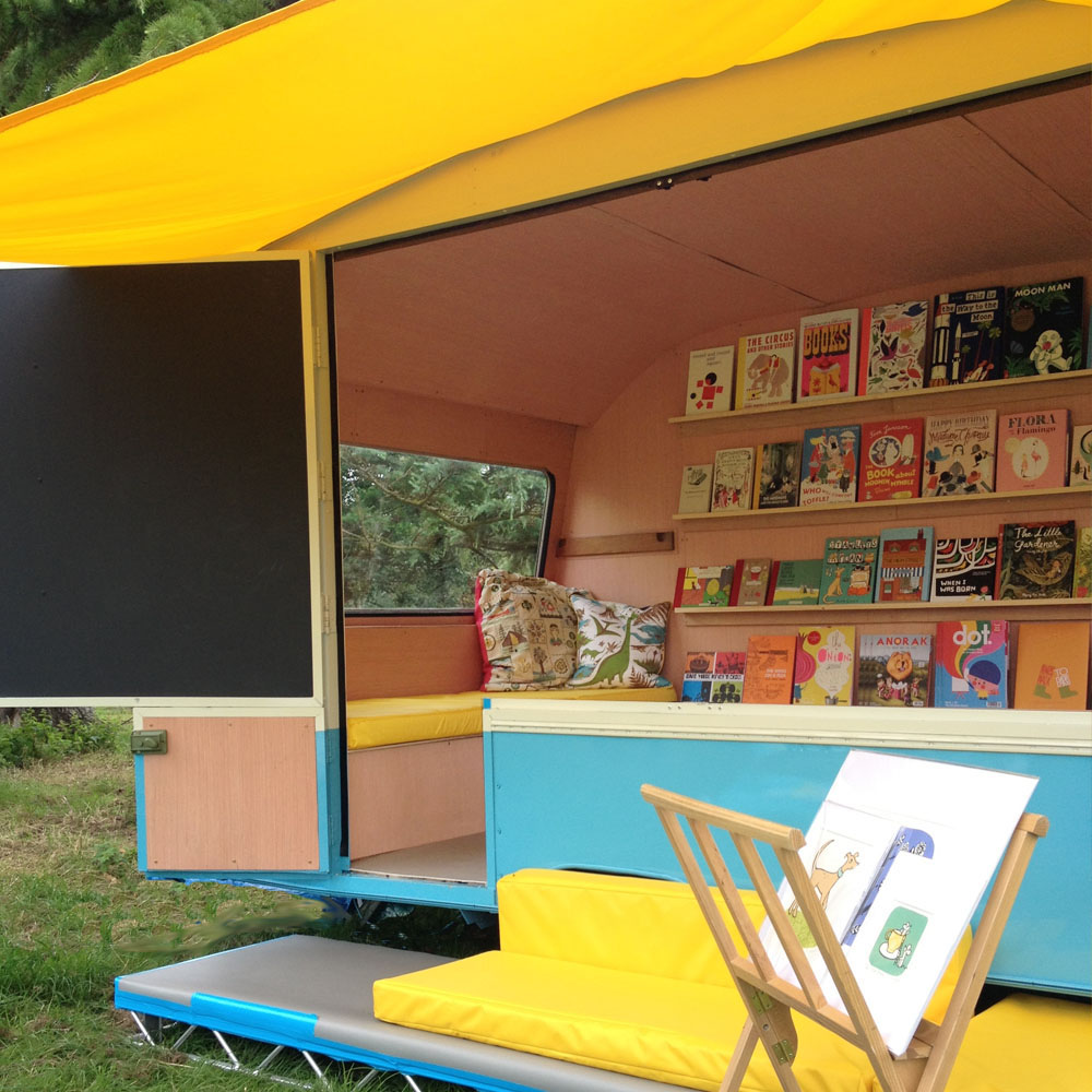 Caravan_inside2