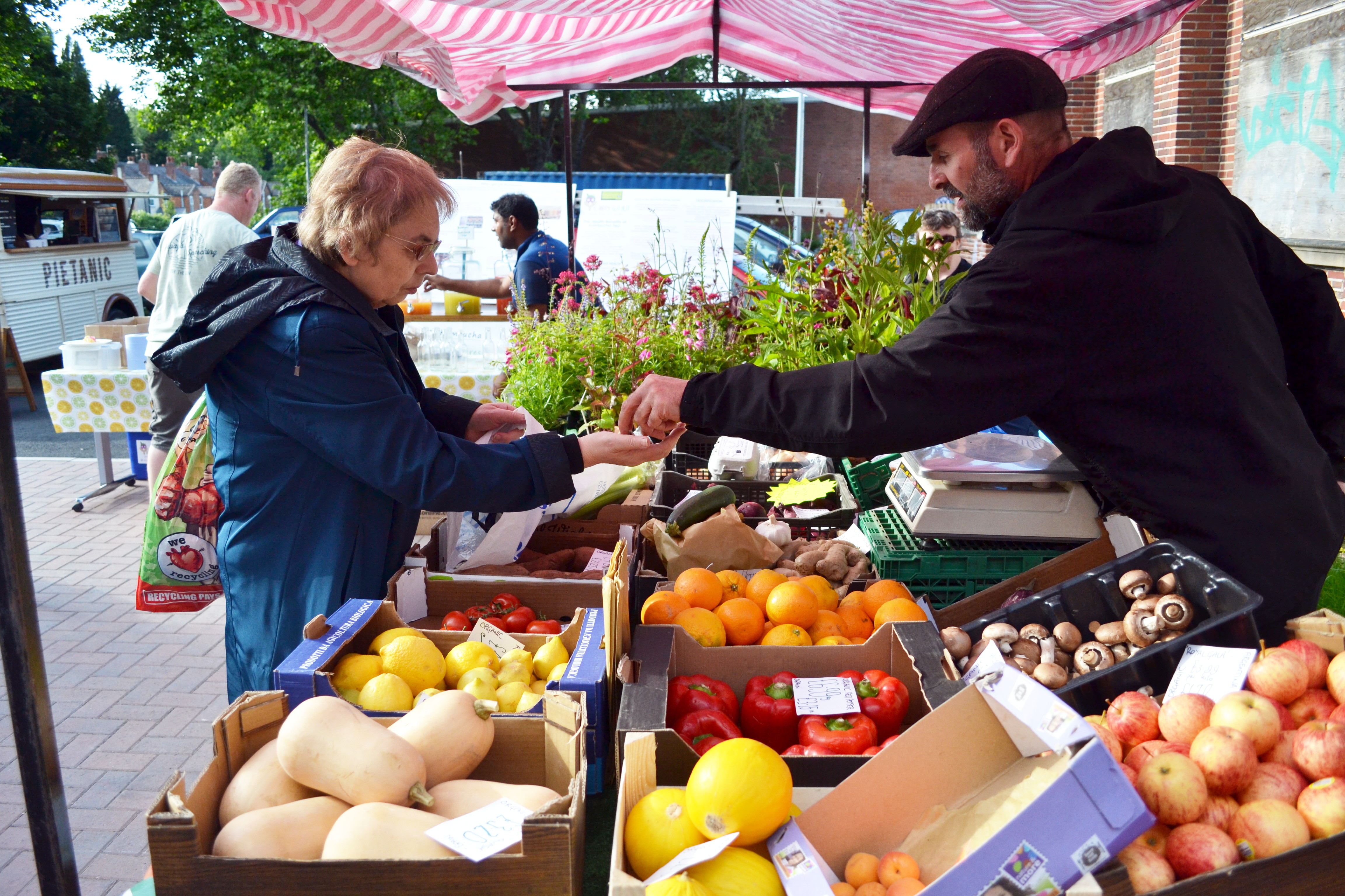 2016_stirchley_market_july_vegetropolis_sale