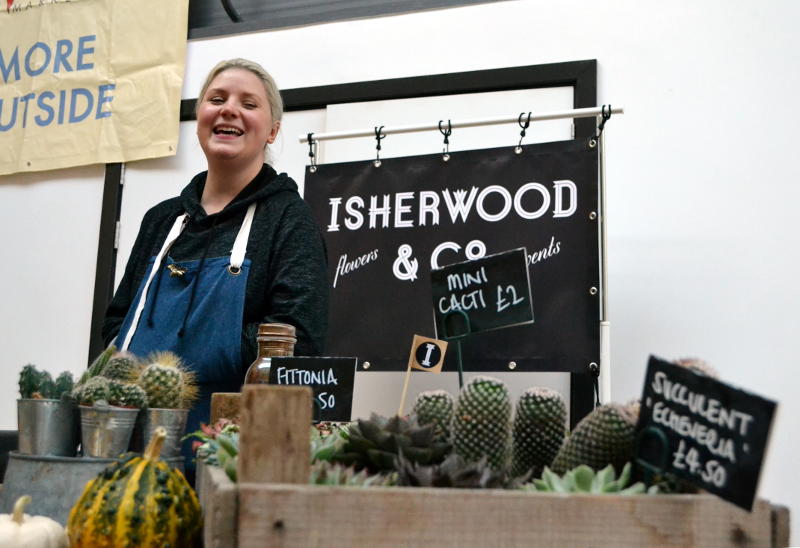 2016_stirchley_market_october_isherwood_flowers_cacti_800