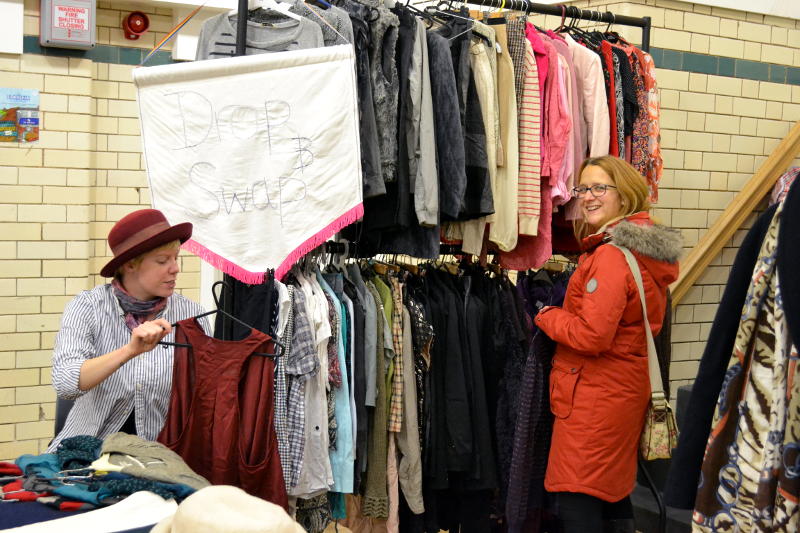 2016_stirchley_market_november_drop_and_swap_1_800