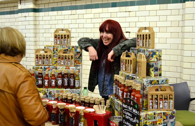 2016_stirchley_market_november_pips_hot_sauce_800