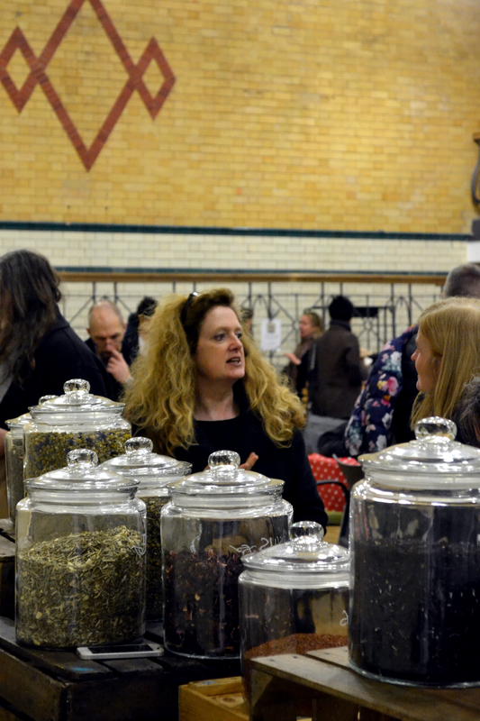 Talking tea with Arlene of Queen of Camellias